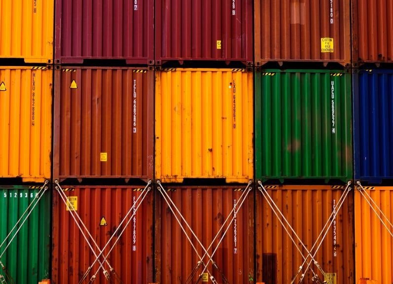 Container Karnes Skaaret landskap om container-krøll og karantener